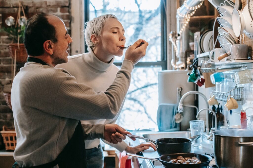 coppia cucina
